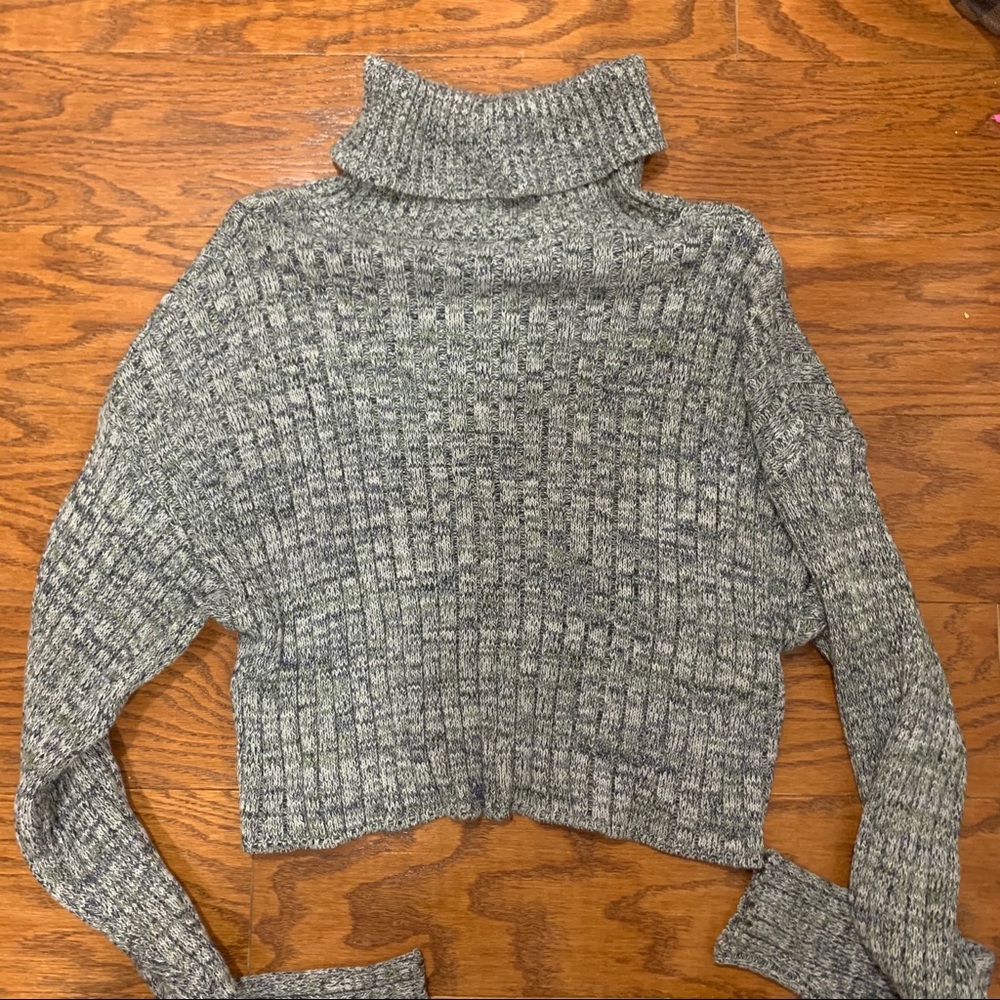 Crop turtleneck sweater